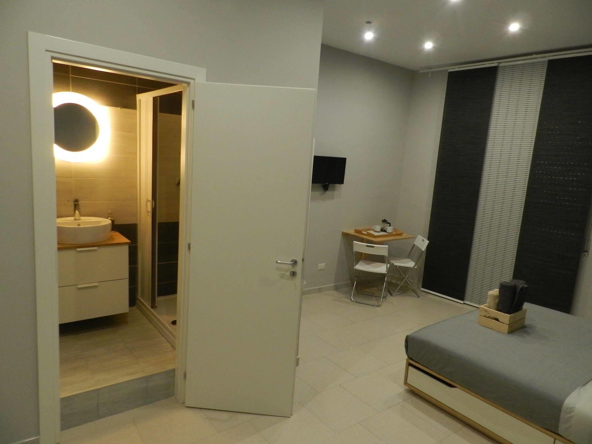 Mola Rooms Napoli Eksteriør bilde